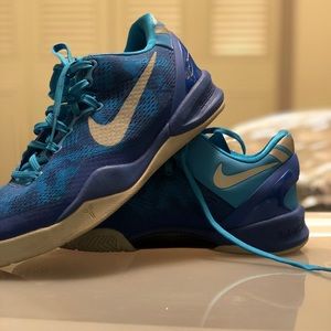 Nike Kobe 8 Blue Glow Duke